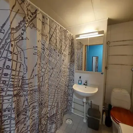 Spacious With Balcony Long Vantaa