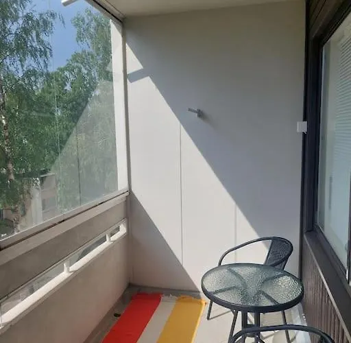 아파트 Spacious With Balcony Long *