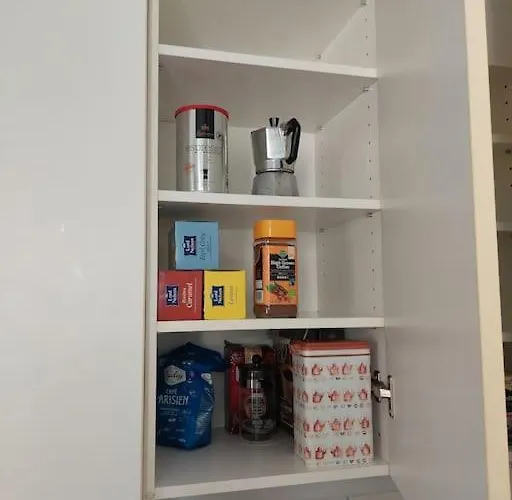 Spacious With Balcony Long *