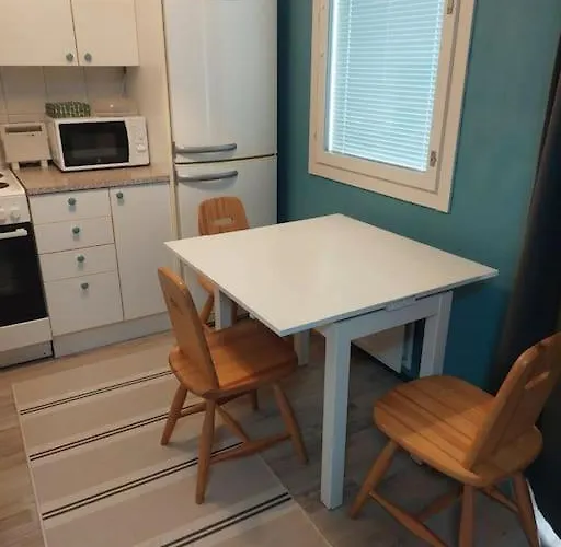 아파트 Spacious With Balcony Long *